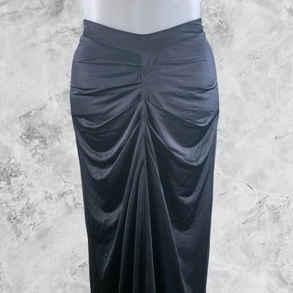 Lovers and Friends - Gianne Skirt in Black - Picture 4 of 12